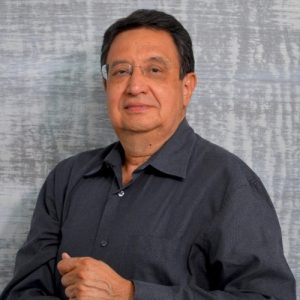 Dr. Arturo Cervantes